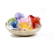 Carica l'immagine nel visualizzatore di Gallery, Kit 30 fogli carta seta fustellati a fiore
